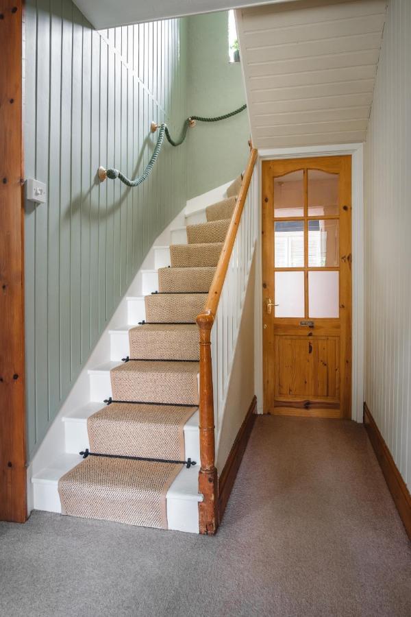 The Green Door Vegan B&B Llanon Екстериор снимка